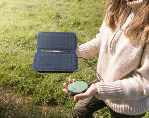 Kannettava aurinkokenno Sandberg 420-69 Solar Charger 10W 2xUSB hinta ja tiedot | Aurinkopaneelit | hobbyhall.fi