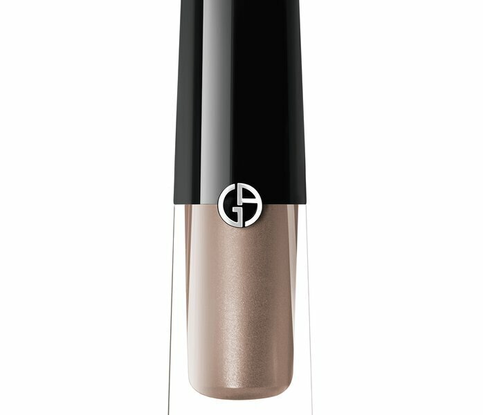 Nestemäiset luomivärit Giorgio Armani Eye Tint 20M Camel, 3,9 ml hinta ja tiedot | Silmämeikit | hobbyhall.fi