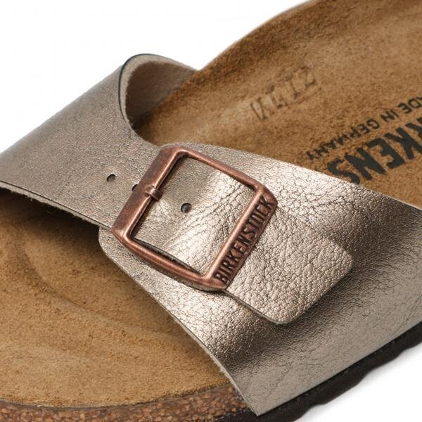 Madrid bf birkenstock naiset beige 1020632 hinta ja tiedot | Naisten sandaalit ja tossut | hobbyhall.fi