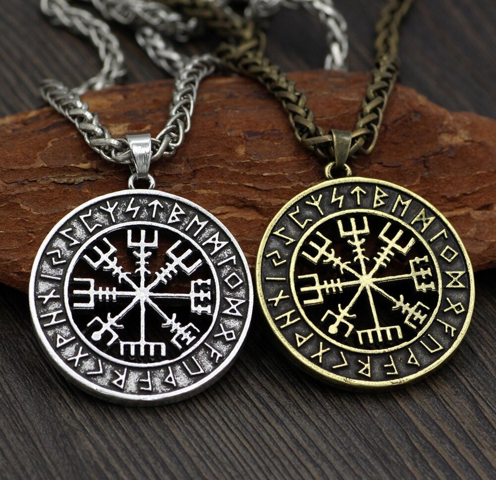 Viking Compass Vegvísir NORDIC 134 134 hinta ja tiedot | Miesten korut | hobbyhall.fi