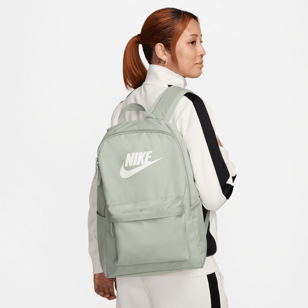 Nike reppu HERITAGE (25L), harmaanvihreä hinta ja tiedot | Naisten käsilaukut | hobbyhall.fi