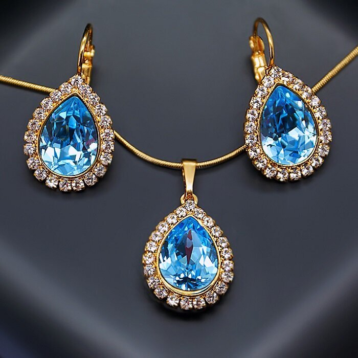 Комплект "Небесная Капля (Aquamarine Blue)" с кристаллами Swarovski™ hinta ja tiedot | Korusetit | hobbyhall.fi