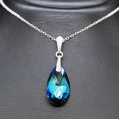 Серебряный кулон "Барокко (Bermuda Blue)" с кристаллами Swarovski™ hinta ja tiedot | Kaulakorut | hobbyhall.fi