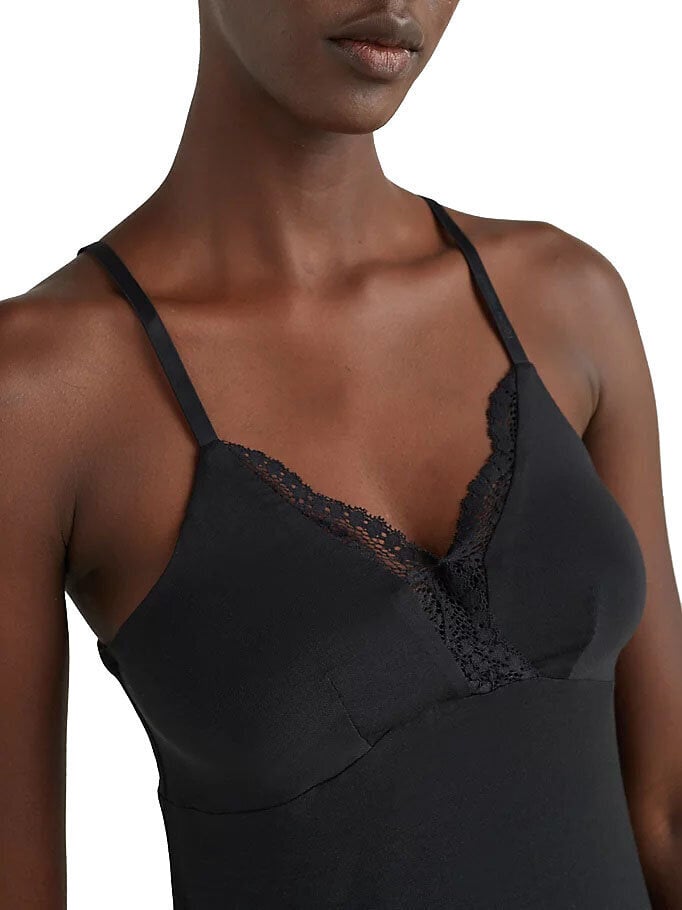 Alusvaatteet TOMMY HILFIGER Ultra Soft Lace Trim Cami Black UW0UW03958BDS hinta ja tiedot | Naisten T-paidat | hobbyhall.fi