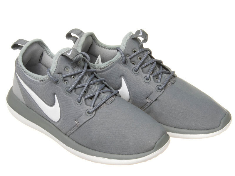 Roshe two (gs) nike lapset grey 844653004 hinta ja tiedot | Lasten urheilukengät | hobbyhall.fi