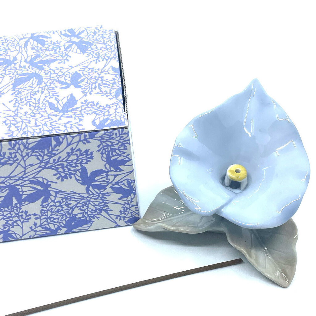 Japanilainen keraaminen suitsukepidike Calla Lily Blue, Baieido hinta ja tiedot | Huonetuoksut | hobbyhall.fi