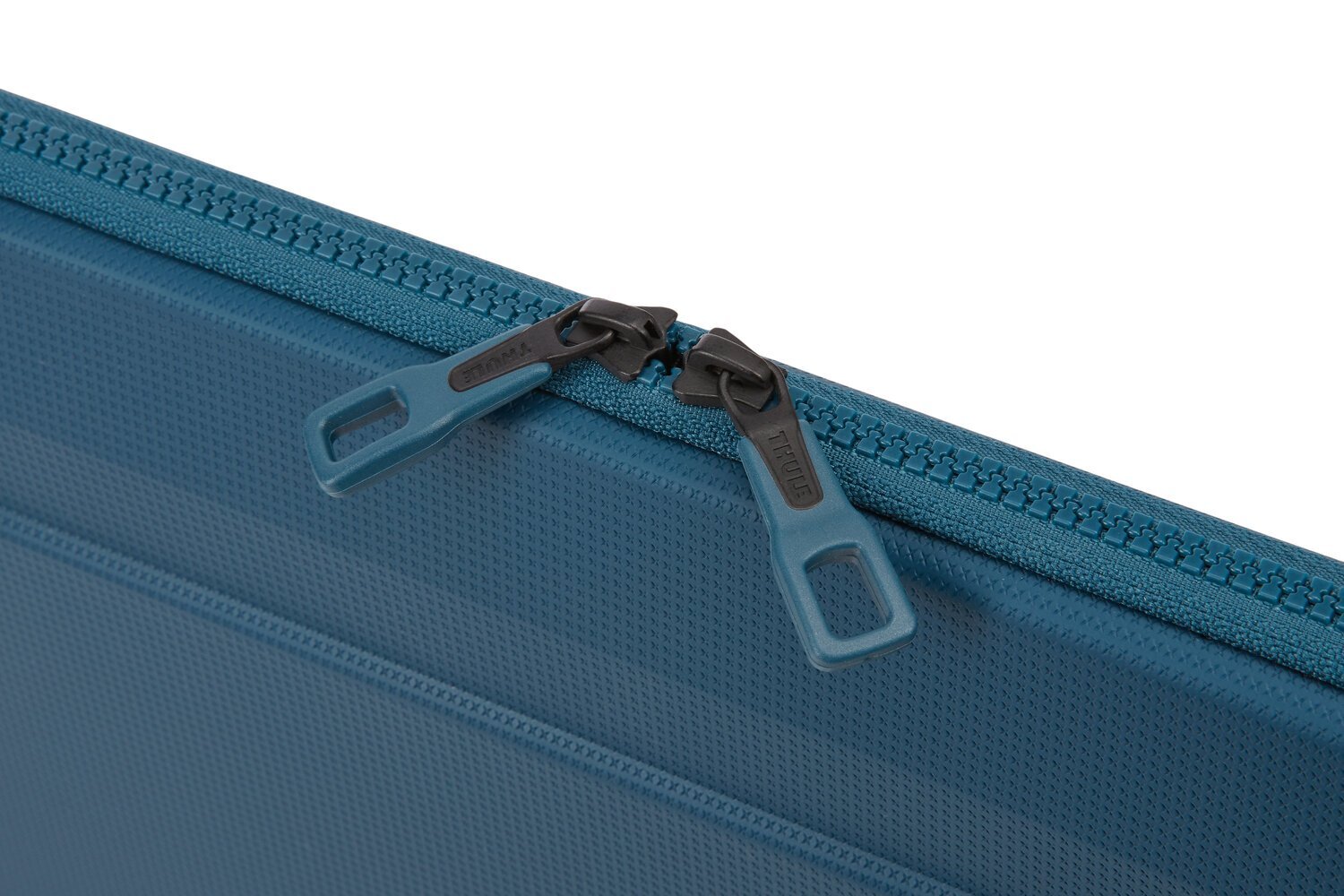 Thule Gauntlet 4 MacBook Pro Sleeve 16' hinta ja tiedot | Tietokonelaukut | hobbyhall.fi