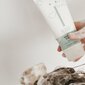Puuvillansiemenuutetta sisältävä, kyyneleitä aiheuttamaton kosteuttava shampoo NAÏF, 200 ml hinta ja tiedot | Lasten ja äitiysajan kosmetiikka | hobbyhall.fi
