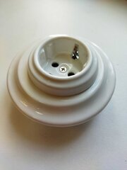 Olde Worlde Porcelain Socket K1-R52AG sähköpistorasiat valkoinen , hinta ja tiedot | Kytkimet ja pistorasiat | hobbyhall.fi