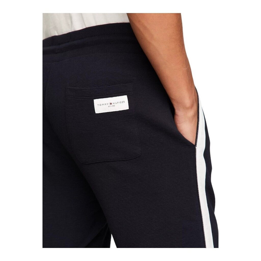 Housut TOMMY HILFIGER Hwk Track Pant UM0UM03013DW5 hinta ja tiedot | Miesten urheiluvaatteet | hobbyhall.fi