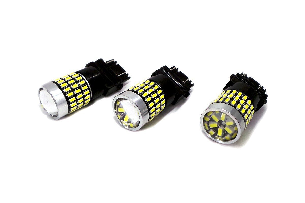 P27/7W LED 3157 12-24V CANBUS 2100lm valkoinen polttimo linssillä varustettuna hinta ja tiedot | Polttimot | hobbyhall.fi