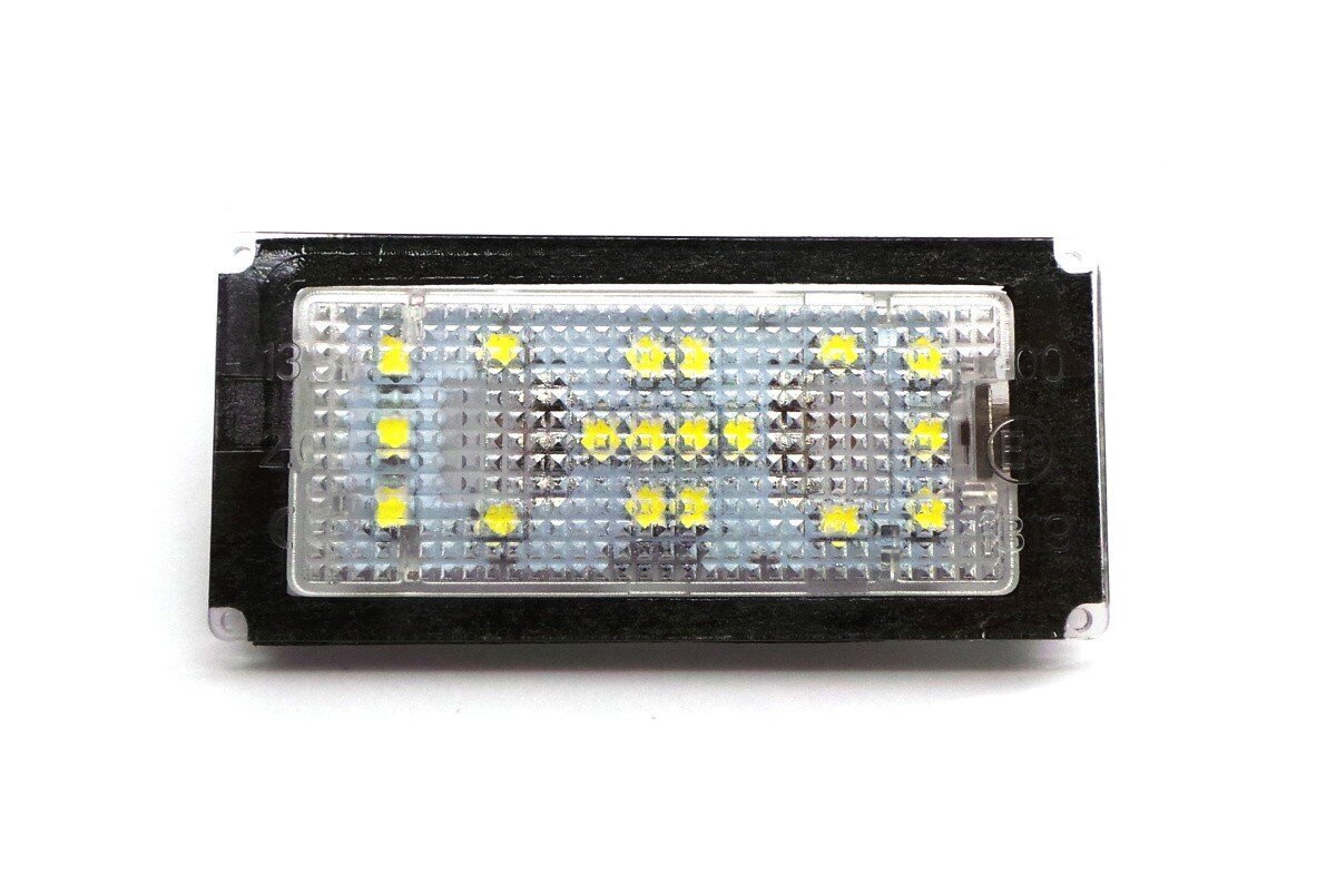 BMW E65 E66 LED rekisterikilven valaisimet 2x650lm, sarja 2 kpl hinta ja tiedot | Lisätarvikkeet autoiluun | hobbyhall.fi