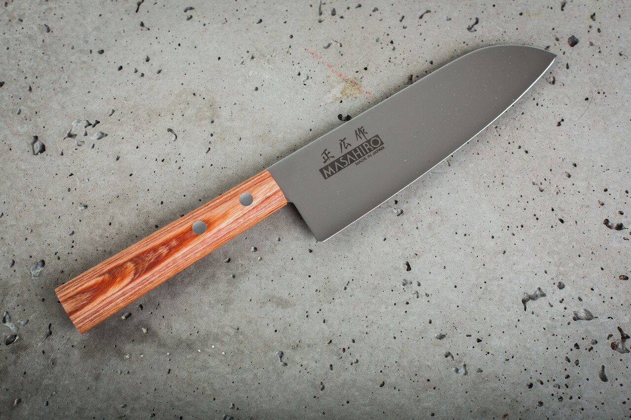 Masahiro Sankei Santoku-veitsi 165mm ruskea [35921]. hinta ja tiedot | Veitset ja tarvikkeet | hobbyhall.fi