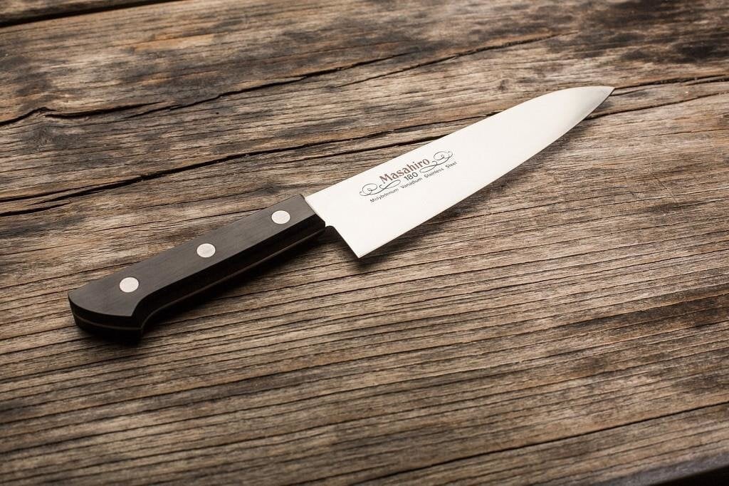 Masahiro BWH Chef 180mm veitsi [14010]. hinta ja tiedot | Veitset ja tarvikkeet | hobbyhall.fi