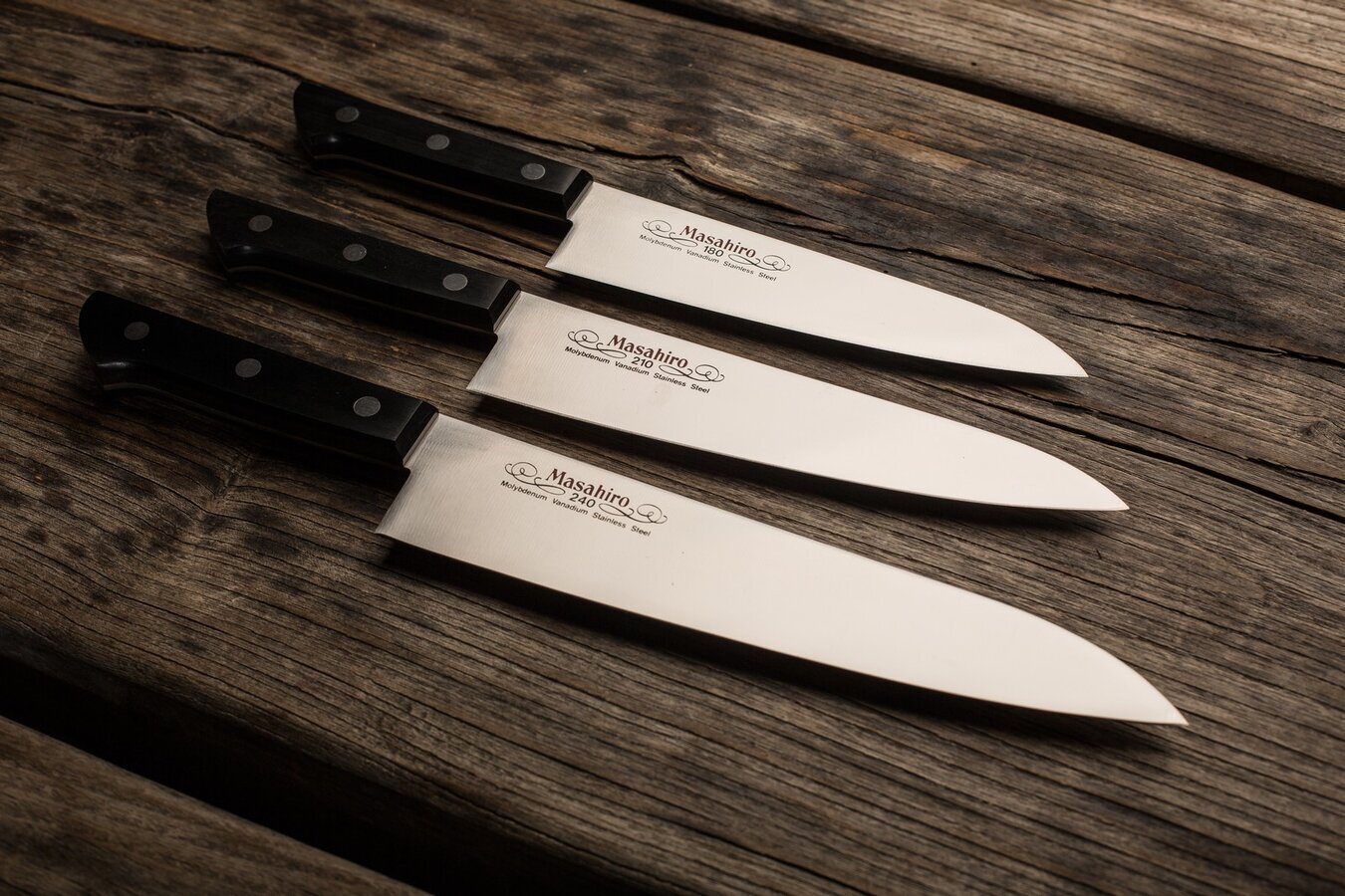 Masahiro BWH Chef 240mm veitsi [14012]. hinta ja tiedot | Veitset ja tarvikkeet | hobbyhall.fi