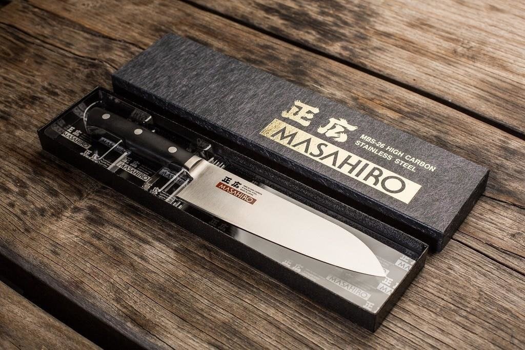 Masahiro MV-H Santoku-veitsi 175mm [14923]. hinta ja tiedot | Veitset ja tarvikkeet | hobbyhall.fi