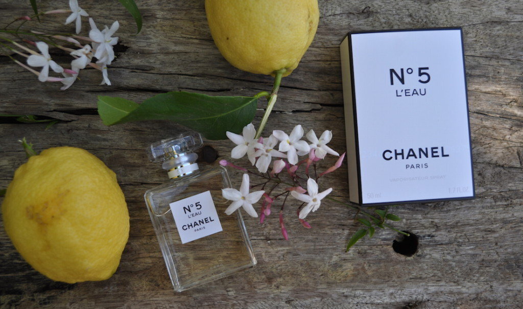 Chanel No.5 L´Eau EDT naiselle 50 ml hinta ja tiedot | Naisten hajuvedet | hobbyhall.fi