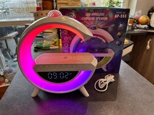 LED RGB PELILAMPPU BLUETOOTH KAIUTIN INDUKTIO PROJEKTORI RADIO AJASTIN hinta ja tiedot | Upotettavat valaisimet ja LED-valaisimet | hobbyhall.fi