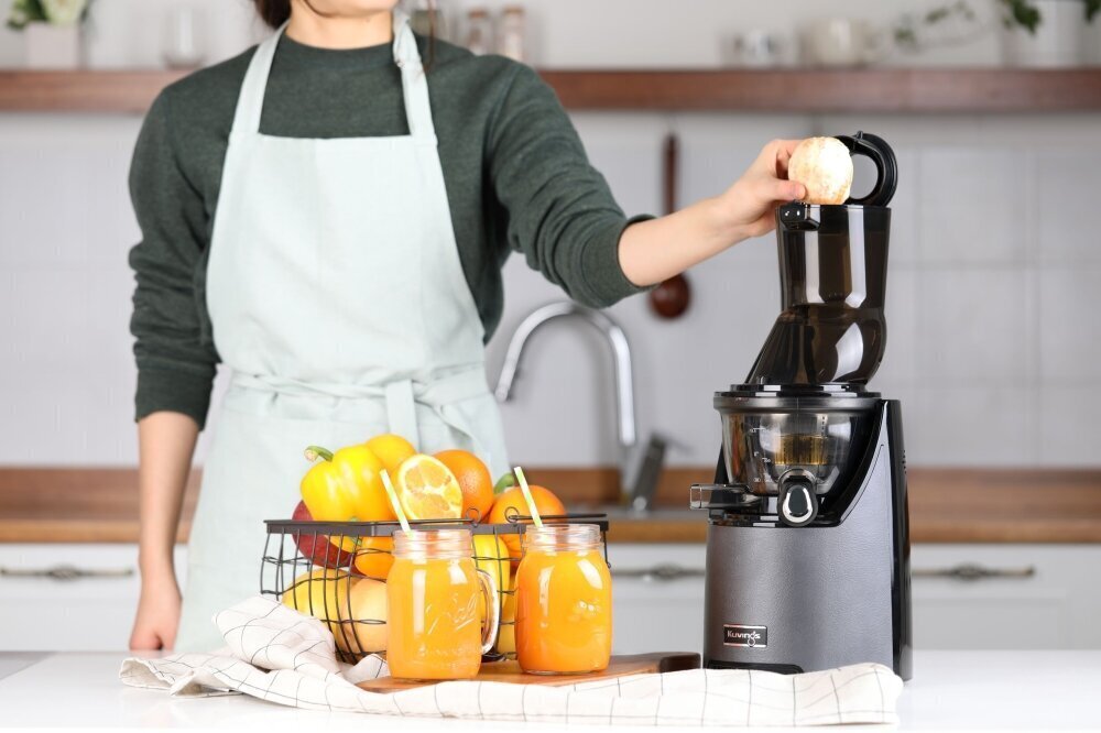 Slow Juicer Kuving EVO820W valkoinen / musta NS-1226CEC. hinta ja tiedot | Mehupuristimet ja mehulingot | hobbyhall.fi