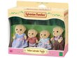 SYLVANIAN FAMILIES Keltaisen Labradorin Perhe hinta ja tiedot | Tyttöjen lelut | hobbyhall.fi