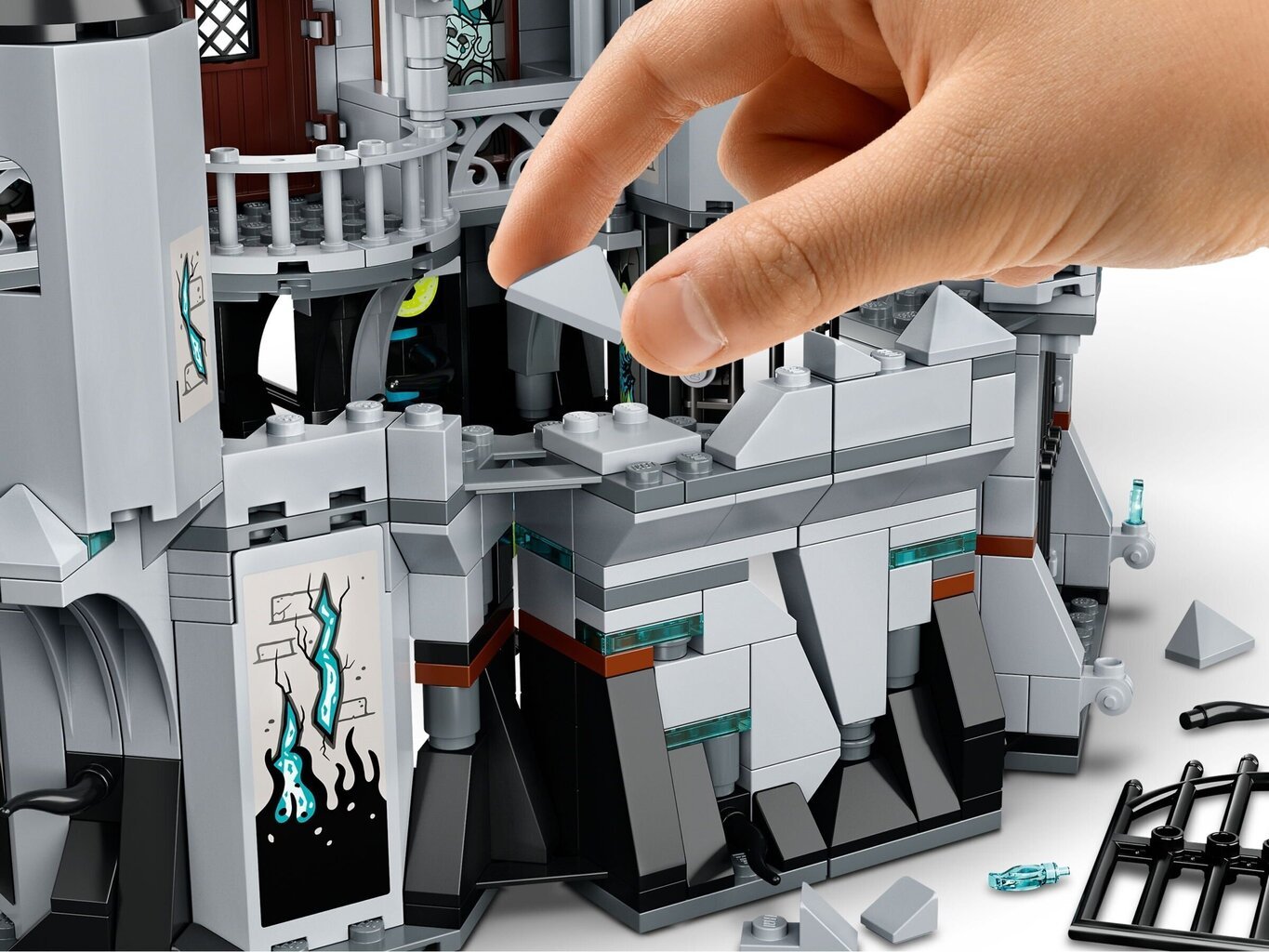 70437 LEGO® Hidden Side Mystery Castle linna hinta ja tiedot | LEGOT ja rakennuslelut | hobbyhall.fi