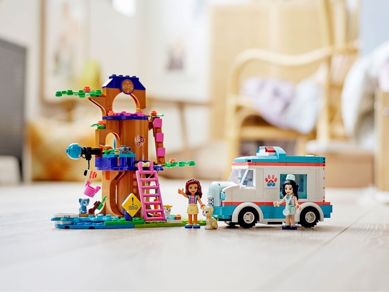 41445 LEGO® Eläinsairaalan ambulanssi hinta ja tiedot | LEGOT ja rakennuslelut | hobbyhall.fi