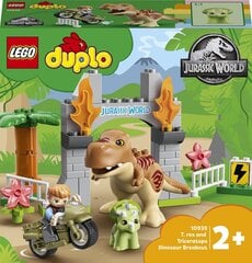 10939 LEGO® DUPLO T. rexin ja Triceratops-dinosauruksen pako hinta ja tiedot | LEGOT ja rakennuslelut | hobbyhall.fi