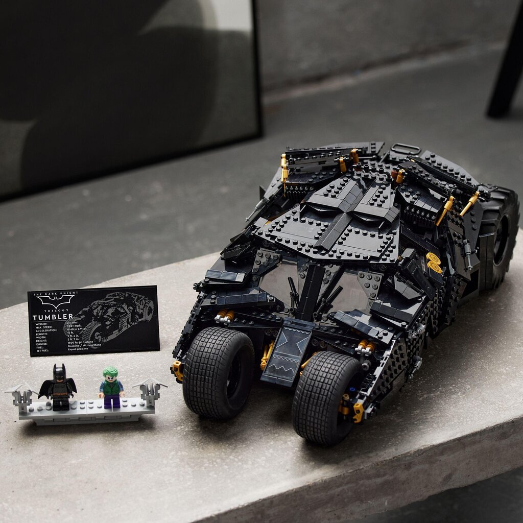 76240 LEGO® Super Heroes Batmobile Tumbler hinta ja tiedot | LEGOT ja rakennuslelut | hobbyhall.fi