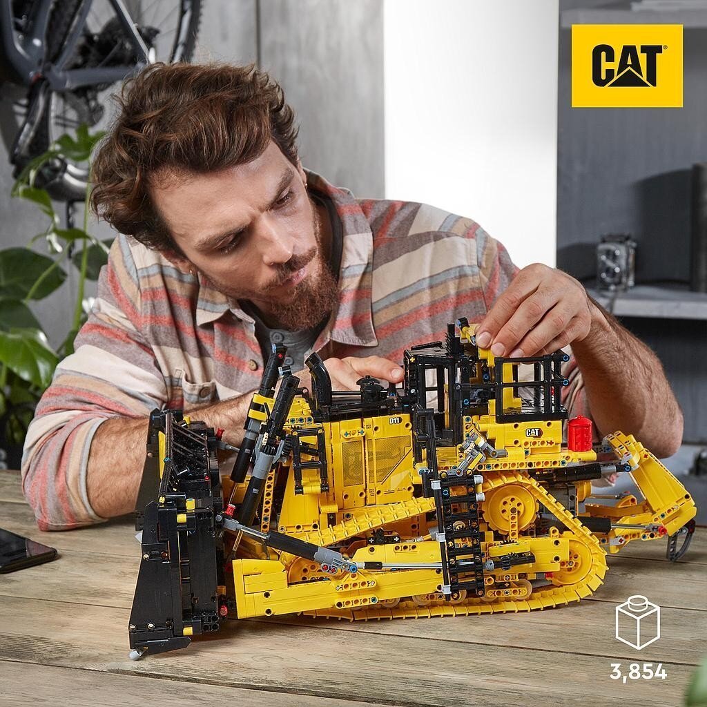 42131 LEGO® Technic Cat D11 puskutraktori hinta ja tiedot | LEGOT ja rakennuslelut | hobbyhall.fi