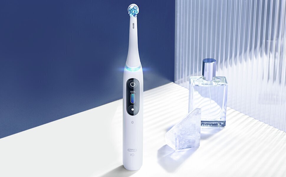 Oral-B iO 8 iOM8.1A1.1BD -sähköhammasharja, valkoinen hinta ja tiedot | Sähköhammasharjat | hobbyhall.fi