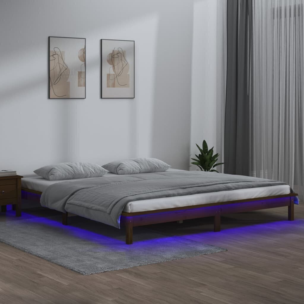 Sängynrunko LED ruskea 120x190 cm 4FT Small Double täysi puu hinta ja tiedot | Sängyt | hobbyhall.fi