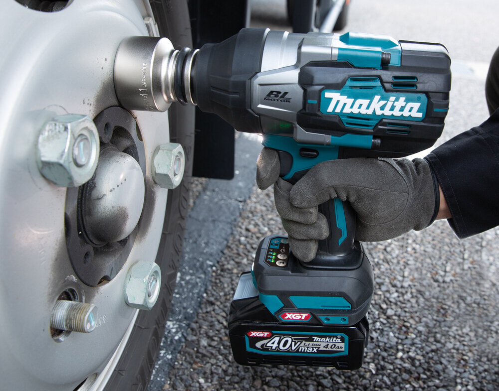 Iskevä mutterinväännin XGT® TW001GM201 Makita hinta ja tiedot | Akkuporakoneet ja ruuvinvääntimet | hobbyhall.fi