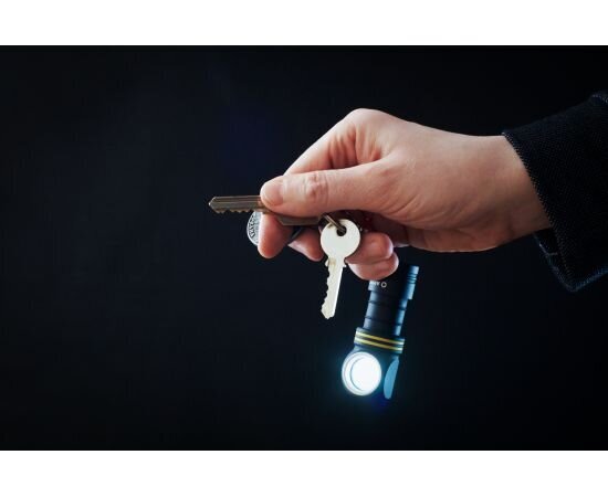 Valonheitin Armytek Elf C1 Micro USB, lämmin valo hinta ja tiedot | Taskulamput ja valonheittimet | hobbyhall.fi