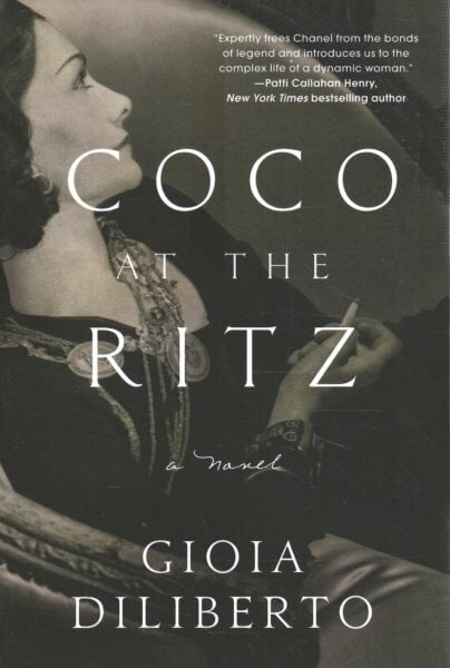 Coco at the Ritz: A Novel hinta ja tiedot | Fantasia- ja scifi-kirjallisuus | hobbyhall.fi