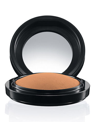 MAC Mineralize Skinfinish puuteri 10 g, Give Me Sun hinta ja tiedot | Meikkivoiteet ja puuterit | hobbyhall.fi