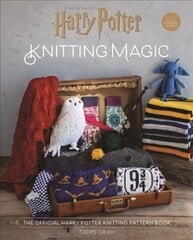 Harry Potter Knitting Magic: The Official Harry Potter Knitting Pattern Book hinta ja tiedot | Terveys- ja ravitsemuskirjat | hobbyhall.fi