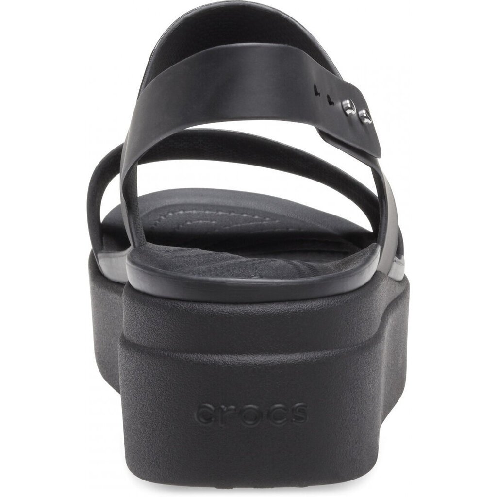 Crocs™ naisten vapaa-ajan kengät Brooklyn Low Wedge Womens, musta 39,5 hinta ja tiedot | Naisten avokkaat ja sandaalit | hobbyhall.fi