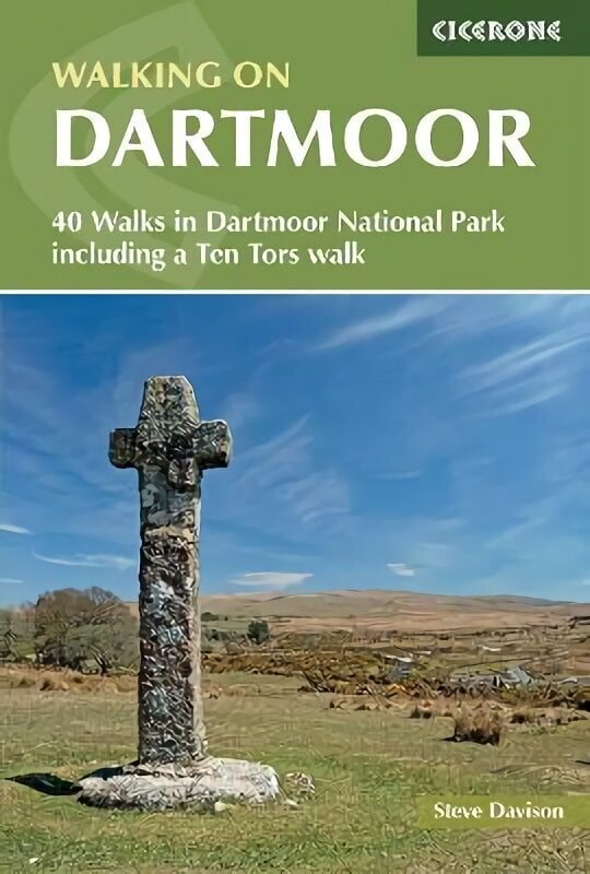 Walking on Dartmoor: 40 Walks in Dartmoor National Park including a Ten Tors walk hinta ja tiedot | Matkakirjat ja matkaoppaat | hobbyhall.fi