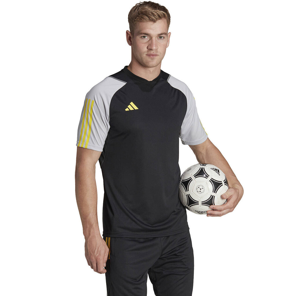 Miesten urheilullinen T-paita Adidas Tiro 23 58771, musta hinta ja tiedot | Miesten urheiluvaatteet | hobbyhall.fi