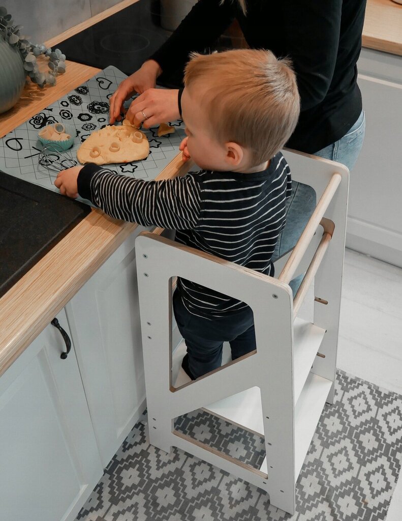 Keittiötorni, Kitchen Helper Babylike BKM, 40x46x85 cm, valkoinen hinta ja tiedot | Lasten pöydät ja tuolit | hobbyhall.fi