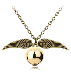 HARRY POTTER Golden Snitch Wings -kaulakoru hinta ja tiedot | Korvakorut | hobbyhall.fi