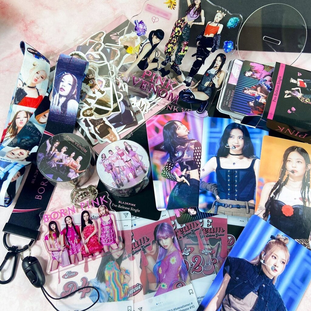 Blackpink Card Album Born Pink Lomo korttisetti hinta ja tiedot | Muut hauskat lahjaideat | hobbyhall.fi