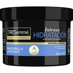 tresemme kosteuttava naamio, 440 ml hinta ja tiedot | Hiusnaamiot, öljyt ja seerumit | hobbyhall.fi