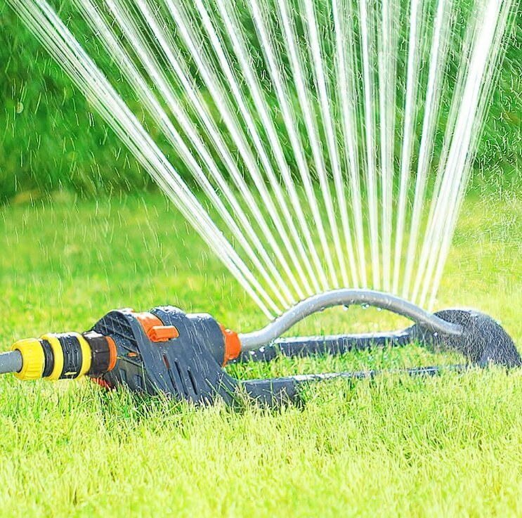 Oskilloiva sprinkleri Nobeo hinta ja tiedot | Puutarhaletkut, kastelukannut ja muut kastelutarvikkeet | hobbyhall.fi