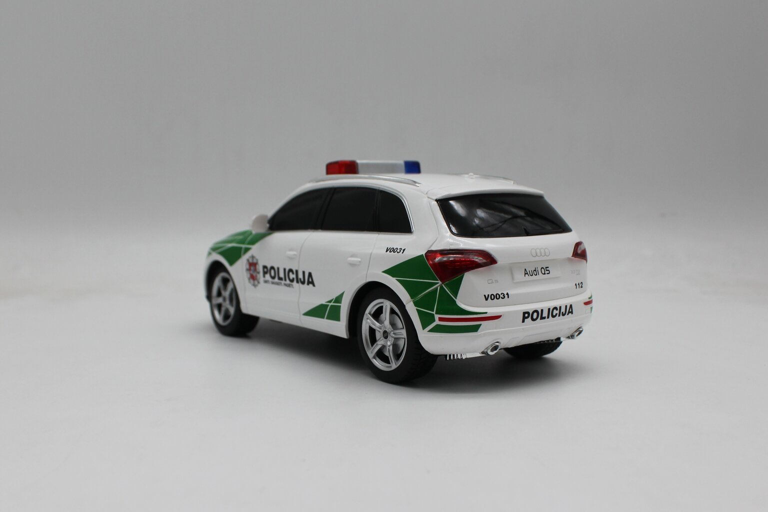 Radio-ohjattu malliauto Liettuan poliisi Audi Q5 Rastar 1:24, 38610 hinta ja tiedot | Poikien lelut | hobbyhall.fi