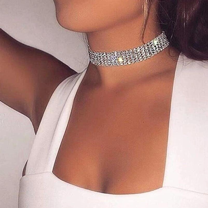 Hopeinen zirkonia choker kaulakoru hinta ja tiedot | Korvakorut | hobbyhall.fi