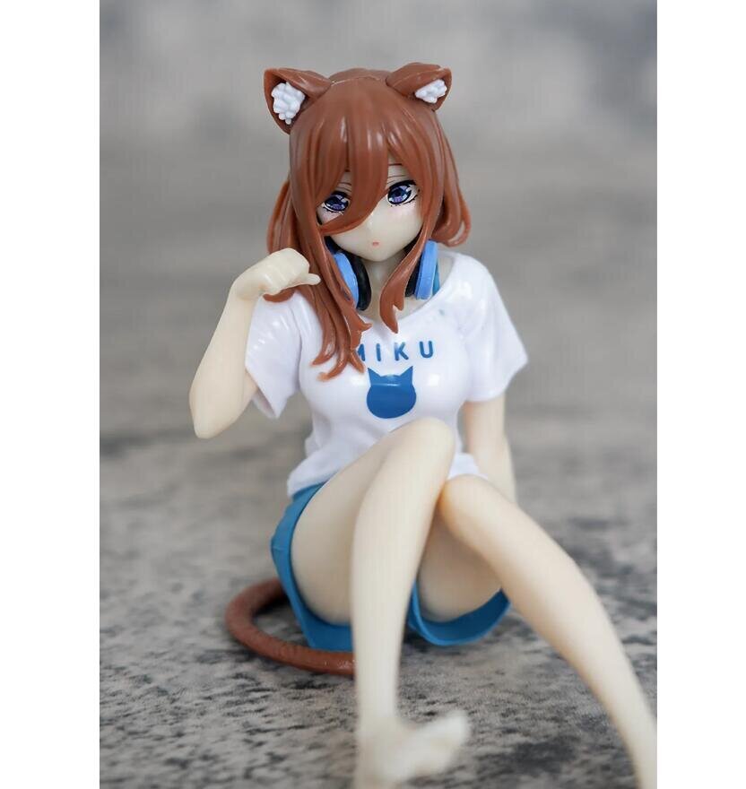 2 kpl Quintessential Quintuplets Figures Anime Nakano Miku Nino Figures Model 12cm Toy Kids Action Figure Miku Doll hinta ja tiedot | Pienoismallit | hobbyhall.fi