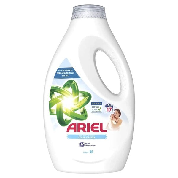 Ariel Sensitive Nestemäinen pesuaine, 17 pesukertaa / 0,85 l, 4 kpl