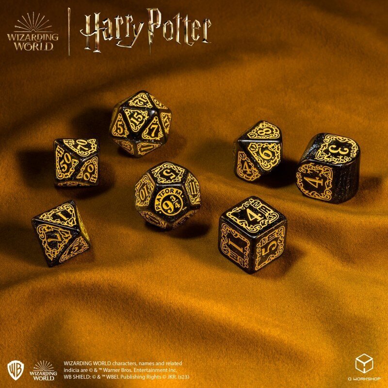 Noppasarja Q-Workshop Harry Potter Hufflepuff, laukkulla, musta hinta ja tiedot | Lautapelit ja älypelit | hobbyhall.fi