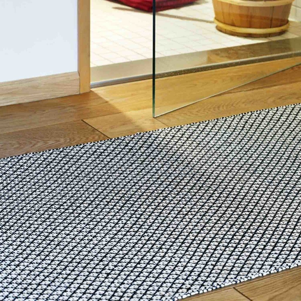 Narma Diby -plasticWeave™ muovimatto, kaksipuolinen, musta-kerma, 70 x 350 cm hinta ja tiedot | Isot matot | hobbyhall.fi